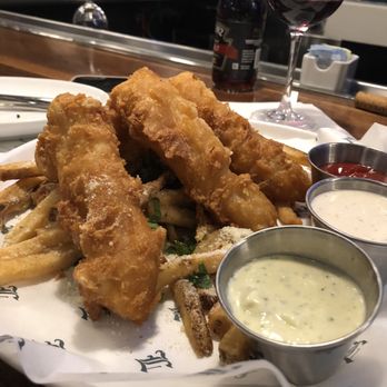 The League Kitchen & Tavern - Bars Near Me - Austin, Texas