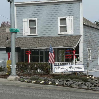 Molly Macom - Westlake Properties - Real Estate Agents Near Me - West Linn, Oregon Molly Macom - Westlake Properties - Real Estate Agents Near Me - West Linn, Oregon