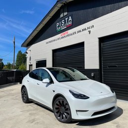 Amazing job done by Pista Film Solutions!
Full PPF clear wrap with XPEL Ultimate Plus then topped with XPEL Fusion Plus ceramic coating. Amazing job done by Pista Film Solutions!
Full PPF clear wrap with XPEL Ultimate Plus then topped with XPEL Fusion Plus ceramic coating.
