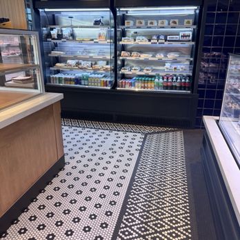 Paris Baguette - Bakeries Near Me - Carrollton, Texas