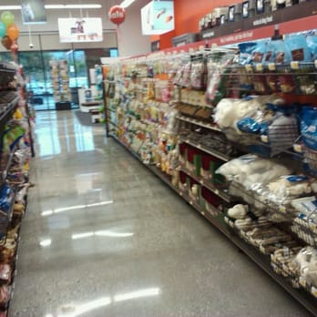 Unleashed by Petco - Pet Training Near Me - Monrovia, California