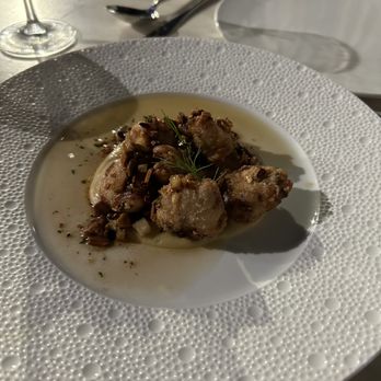 Café Laurel - Frog Legs - French Near Me - Miami, Florida