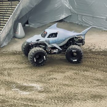 Oakland-Alameda County Coliseum - a shark with wheels - Stadiums & Arenas Near Me - Oakland, California Oakland-Alameda County Coliseum - a shark with wheels - Stadiums & Arenas Near Me - Oakland, California