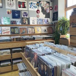 Speaking Volumes - Record Store & Repair Shop