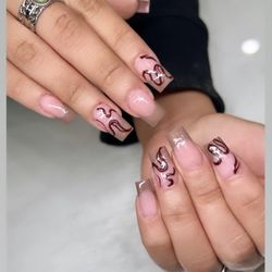 All in nails salon