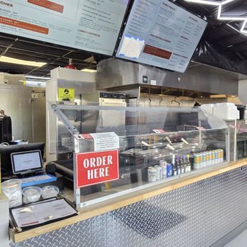 Legacy BBQ - Interior - Southern Near Me - Ellenton, Florida