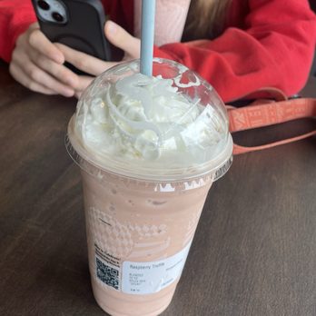 Ziggi's Coffee - Raspberry Truffle Blended - Coffee & Tea Near Me - Tempe, Arizona