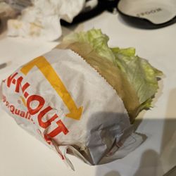 In-N-Out Burger - Single lettuce wrap