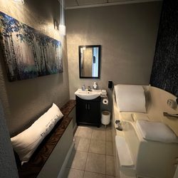 Rock Solid Health - Colon Hydrotherapy Room