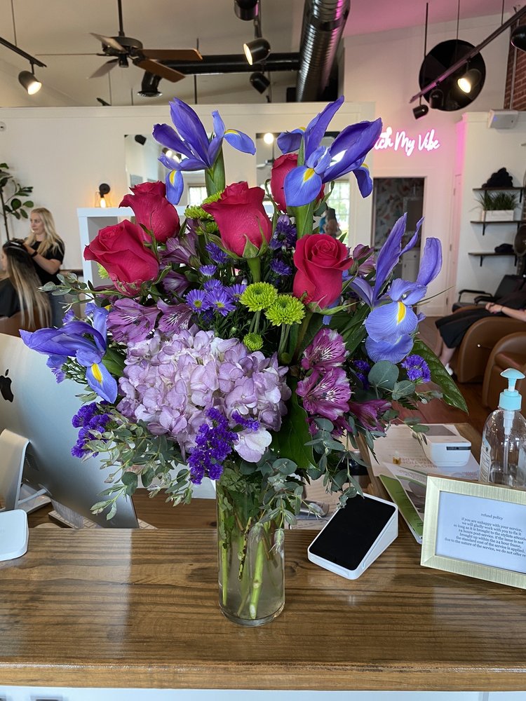 TUSCALOOSA FLOWER SHOP 18 Photos Florists 2208 University Blvd