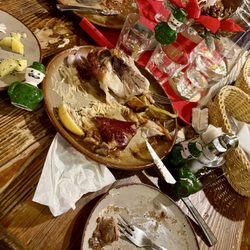 Mlejnice - Hans, Franz, Janz and Bob loved their meal too!