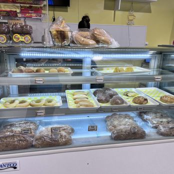 La Casa del PanDeBono - Colombian pastries- including pandebonos, buñuelos, empanadas etc - Bakeries Near Me - St. Cloud, Florida