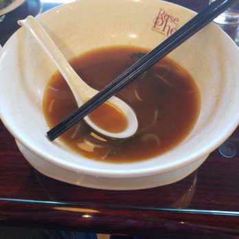 Rose Pho - Eating Pho with the fam - Vietnamese Near Me - Normandy Park, Washington Rose Pho - Eating Pho with the fam - Vietnamese Near Me - Normandy Park, Washington