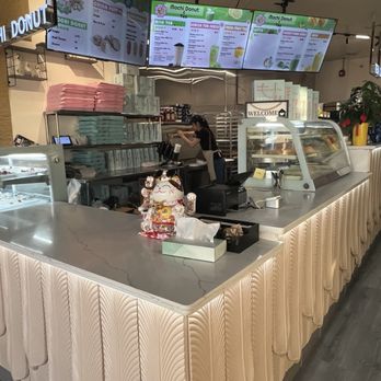 Mochi Donut & Tea - Inside - Bubble Tea Near Me - Virginia Beach, Virginia