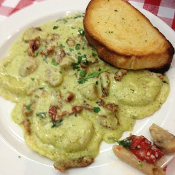 Squisito Pizza & Pasta - Chicken pesto ravioli - Pizza Near Me - Burtonsville, Maryland Squisito Pizza & Pasta - Chicken pesto ravioli - Pizza Near Me - Burtonsville, Maryland
