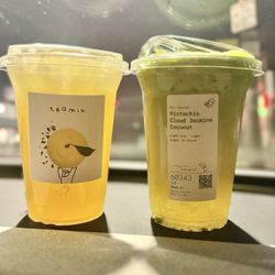 Hey Tea - Golden Oolong Yuzu & Pistachio Cloud Jasmine Coconut