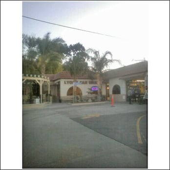 Lyons Auto Spa & Quick Lube - Car Wash Near Me - Newhall, California
