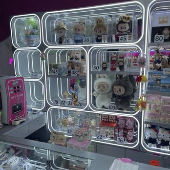 Claw World - Zimomo and special edition trade ups - Arcades Near Me - Las Vegas, Nevada Claw World - Zimomo and special edition trade ups - Arcades Near Me - Las Vegas, Nevada
