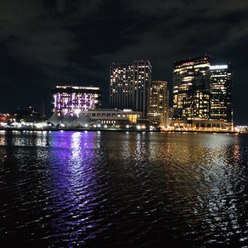 Rusty Scupper - night view outside of the restaurant - Seafood Near Me - Baltimore, Maryland