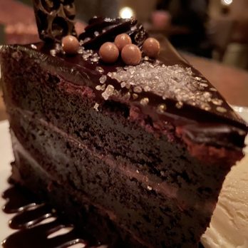 Mooo.... Beacon Hill - Chocolate Cake - Steakhouses Near Me - Boston, Massachusetts