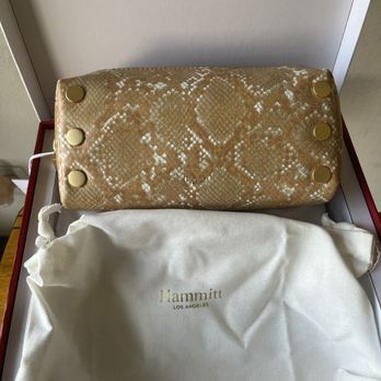 Hammitt - Makeup bag - Leather Goods Near Me - Manhattan Beach, California Hammitt - Makeup bag - Leather Goods Near Me - Manhattan Beach, California