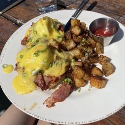 cajun egg's benedict cajun egg's benedict