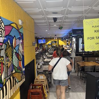 Daisy Mae’s - Atmosphere - Breakfast & Brunch Near Me - New Orleans, Louisiana