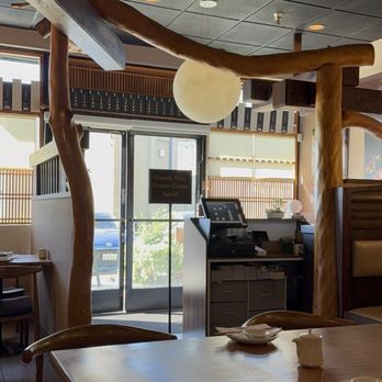 Tsukiyo Sushi - Sushi Bars Near Me - Westminster, California