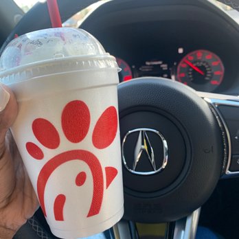 Chick-fil-A - Cookies and cream milkshake - Fast Food Near Me - Pompano Beach, Florida