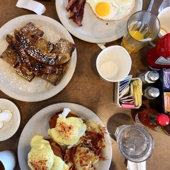 Bill's Cafe - Eggs benefit with crab cakes, French toast and fresh OJ - Breakfast & Brunch Near Me - San Jose, California Bill's Cafe - Eggs benefit with crab cakes, French toast and fresh OJ - Breakfast & Brunch Near Me - San Jose, California