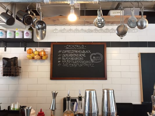 Winstons Coffee (Sai Ying Pun) by null