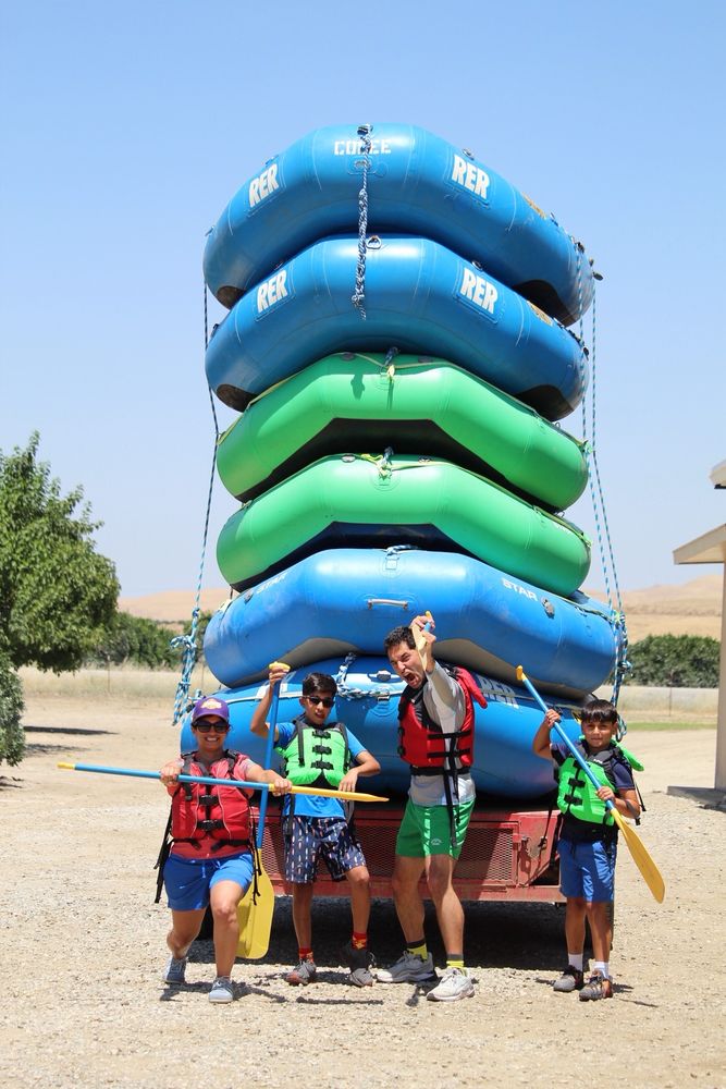 River's End Rafting Logo