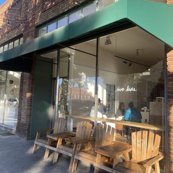 Two Kids - Front entrance - Coffee & Tea Near Me - South Pasadena, California Two Kids - Front entrance - Coffee & Tea Near Me - South Pasadena, California