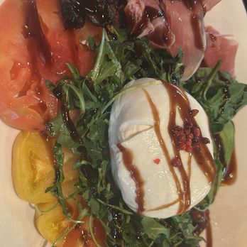 Creekside American Bistro - Burrata Salad - New American Near Me - Sedona, Arizona Creekside American Bistro - Burrata Salad - New American Near Me - Sedona, Arizona