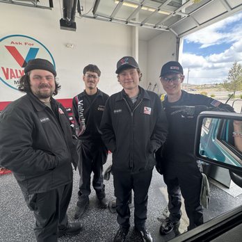 Valvoline Instant Oil Change - Oil Change Stations Near Me - Reno, Nevada Valvoline Instant Oil Change - Oil Change Stations Near Me - Reno, Nevada