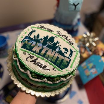 Liliha Bakery - Easy upload from your phone to custom design your cake! - Bakeries Near Me - Honolulu, Hawaii