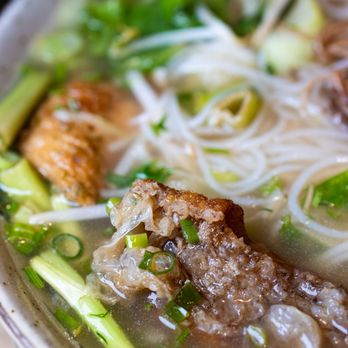 Pho Anh Vu - Hai Phong Style Vermicelli Noodles with Fish ($21.95) - Vietnamese Near Me - Toronto, Ontario