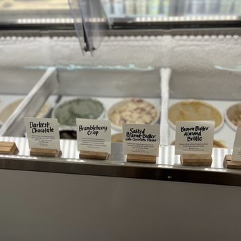 Jeni's Splendid Ice Creams - Ice Cream Flavors - Ice Cream & Frozen Yogurt Near Me - Chicago, Illinois