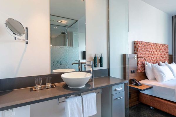 DoubleTree by Hilton Frankfurt Niederrad by null