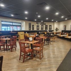 Cash Wise Liquor - Beautiful floors n decor