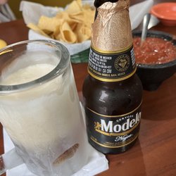 The Plaza Restaurant & Bar - Ice cold Negro Modelo