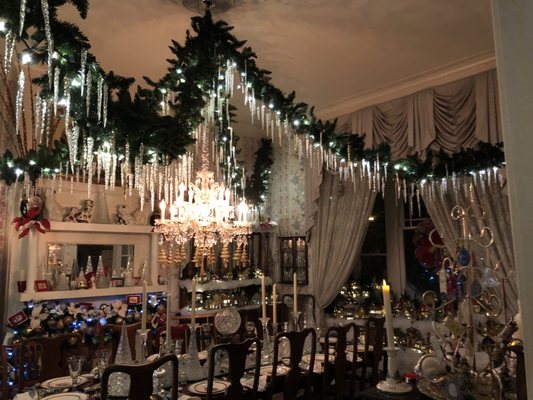 2439 Fairfield A Bed & Breakfast by null