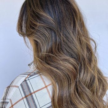 Petite Blossom Salon - Hair Stylists Near Me - Chula Vista, California