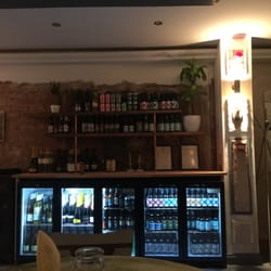 Black Lab Cafe and Lounge - Craft beer selection