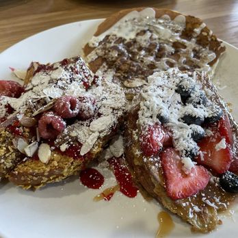 Broken Yolk Cafe - Sweet Trio - Breakfast & Brunch Near Me - La Verne, California Broken Yolk Cafe - Sweet Trio - Breakfast & Brunch Near Me - La Verne, California