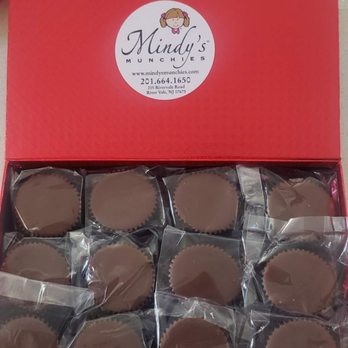 Mindy's Munchies - I miss these boxes, beautiful - Desserts Near Me - Norwood, New Jersey Mindy's Munchies - I miss these boxes, beautiful - Desserts Near Me - Norwood, New Jersey