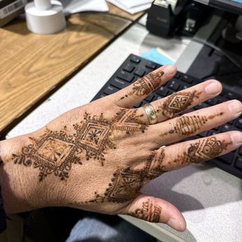 Navkaar Henna - Day after tattoo. Design still great quality - Henna Artists Near Me Navkaar Henna - Day after tattoo. Design still great quality - Henna Artists Near Me