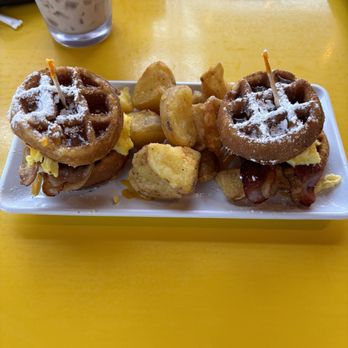 Up For Brunch - Sliders - Breakfast & Brunch Near Me - Shreveport, Louisiana Up For Brunch - Sliders - Breakfast & Brunch Near Me - Shreveport, Louisiana