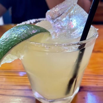 Spechts Texas - $3 house margarita on happy hour - American Near Me - San Antonio, Texas Spechts Texas - $3 house margarita on happy hour - American Near Me - San Antonio, Texas