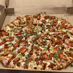 Tandoori Chicken Pizza